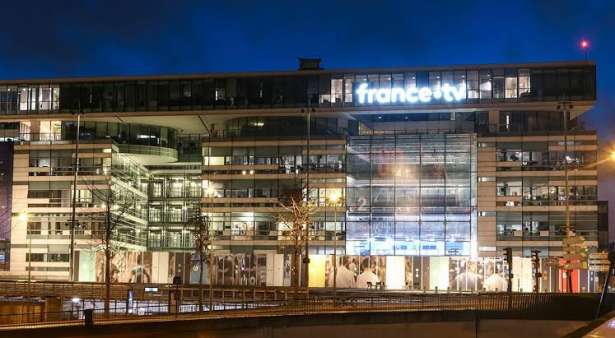 பிரான்ஸ் டெலிவிஷன்ஸ் தலைமையகத்தில் வெடிகுண்டு மிரட்டல்!!